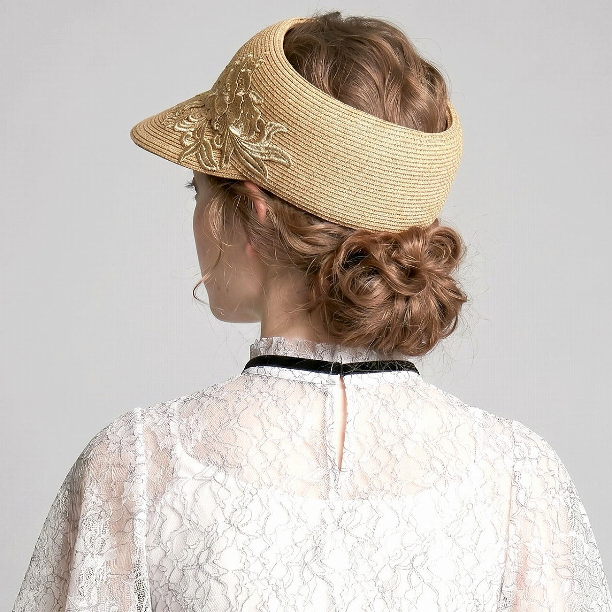 アシーナニューヨーク サンバイザー タンベージュ | Athena New York Amelia Visor